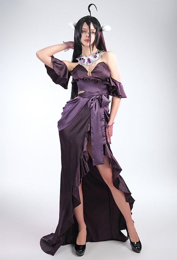 The Undead King Costume de Cosplay Arubedo Ensemble de Robe de Soirée à Épaules Dénudées en V Profond pour Femmes