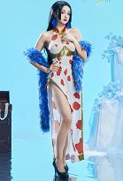 OP Snake Princess Cosplay Costume Long Halter Slim Cheongsam Dress and Plush Shawl OP Snake Princess Cosplay Costume Long Halter Slim Cheongsam Dress and Plush Shawl