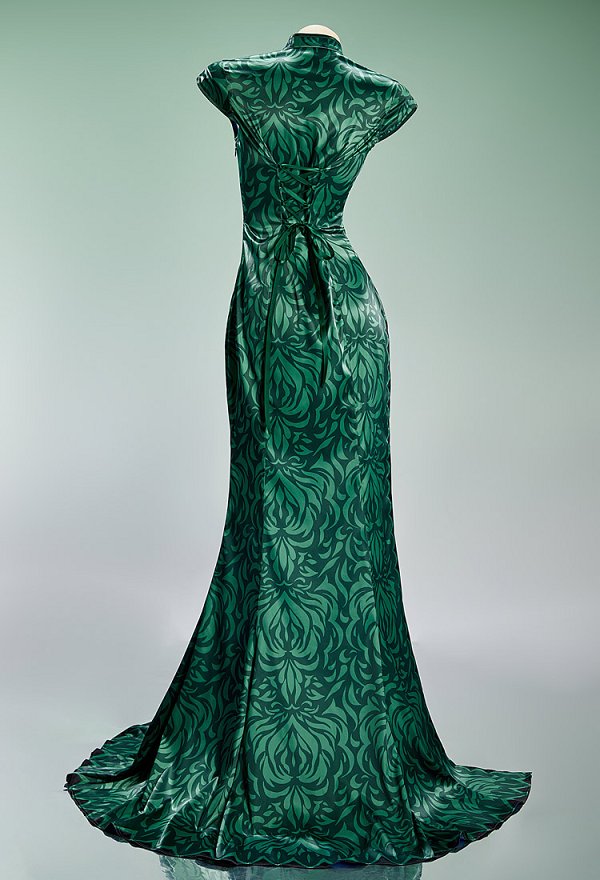 OP Boa Hancock Cosplay Costume Green Cheongsam with Earrings and Bracelet