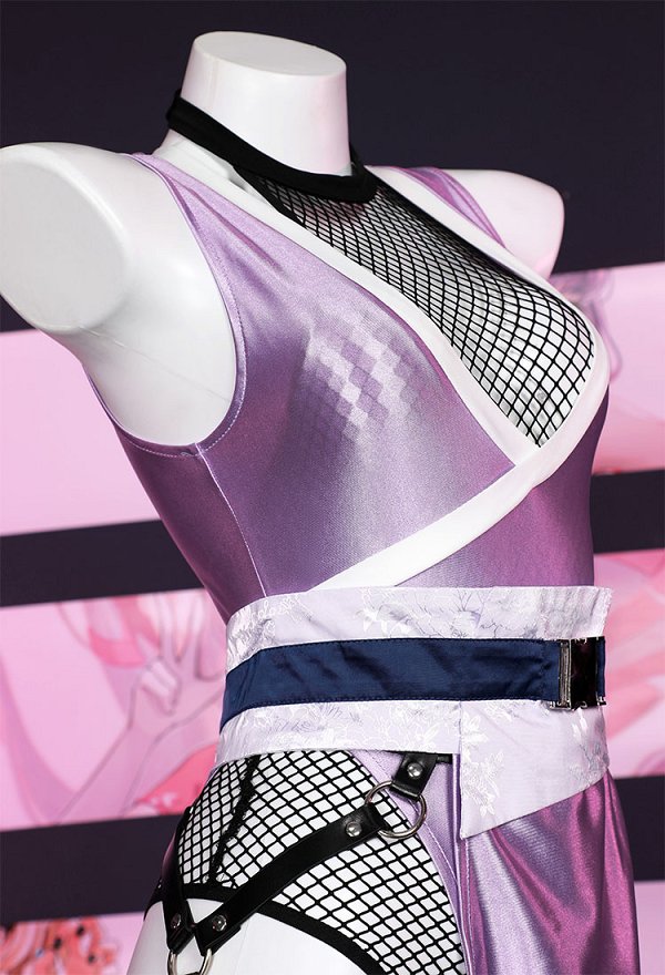 Bodysuit en Maille Lingerie Sexy et Bodysuit en V Profond avec Masque et Chaussettes de Cuisses Bodysuit en Maille Lingerie Sexy et Bodysuit en V Profond avec Masque et Chaussettes de Cuisses