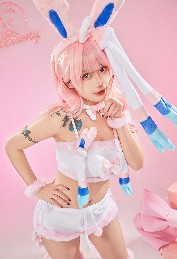 Kawaii Lingerie Set Plush Homewear Pink Crop Top and Shorts with Headband and Socks Kawaii Lingerie Set Plush Homewear Pink Crop Top and Shorts with Headband and Socks
