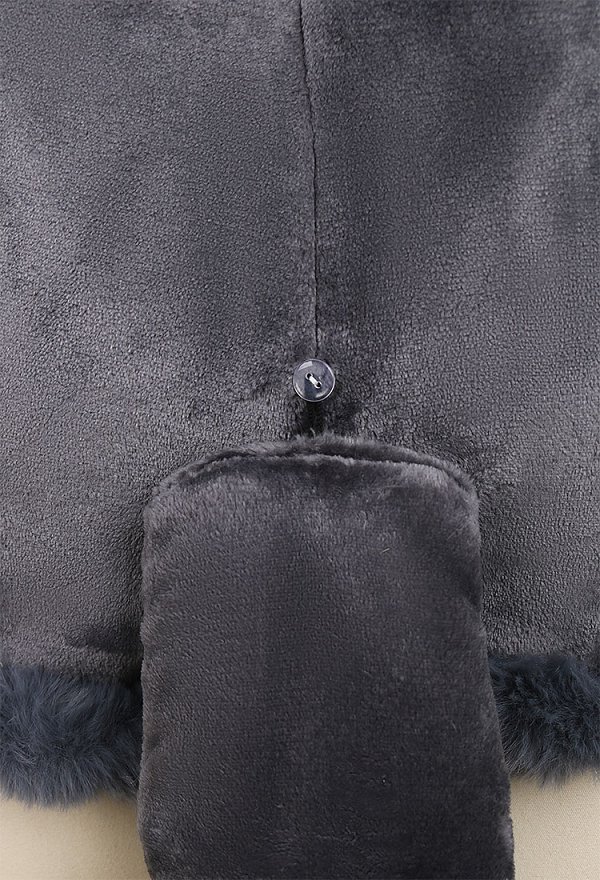 Disfraz de Cosplay Conjunto de lencería derivado de PM en talla grande pijama de peluche adorable con top corto y pantalones cortos incluye tanga y cola