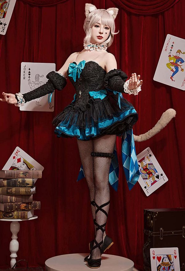 Lynette Derivative Sexy Dress Suit Vestido Bowknot sin Tirantes y Mangas con Cola y Medias