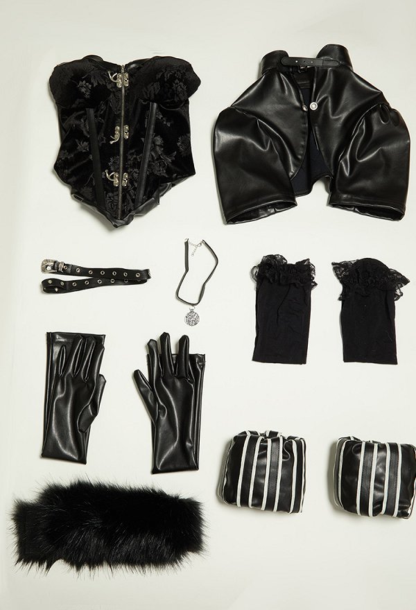 Yennefer Derivative Sexy Dessous Set Lingerie schwarzes Kleid und kurze Jacke mit Handschuhen Gürtelkostüm