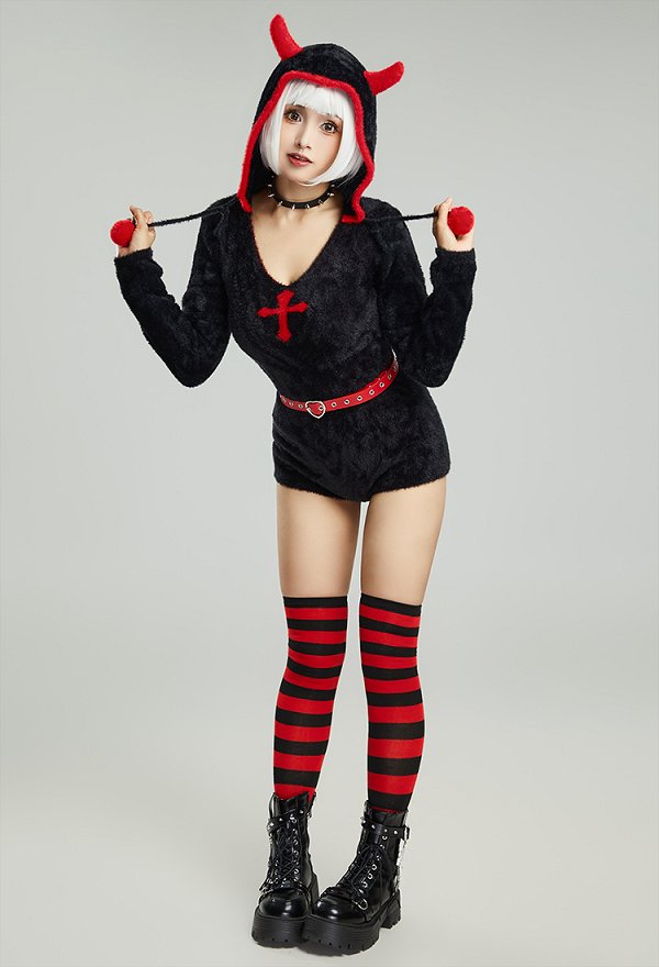 Mono gótico de Halloween estilo bodycon Ropa de casa de felpa mono con capucha de Cruz Roja Negra cinturón y gargantilla