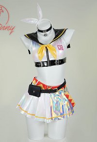Ensemble Sexy Dérivé de Vocal Kagamine Rin avec un Haut Court et Une Jupe Midi Assortie un Bandeau et Des Chaussettes
