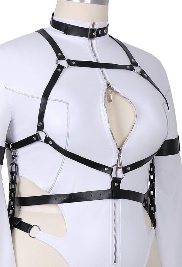 Talla plus C.C. Derivado Sexy Body de Tirantes y calados con Medias Largas