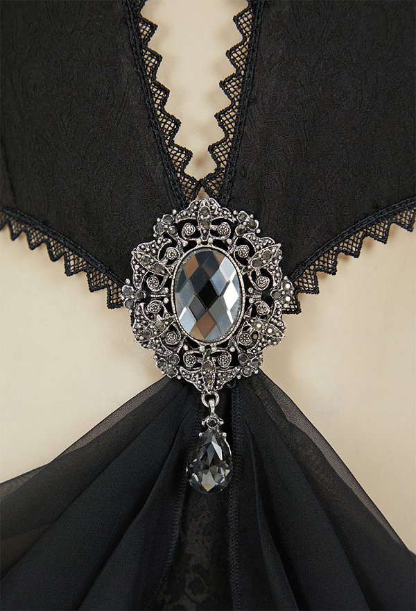Combinaison noire sexy style elfe gothique avec manches chapeau et collier Combinaison noire sexy style elfe gothique avec manches chapeau et collier