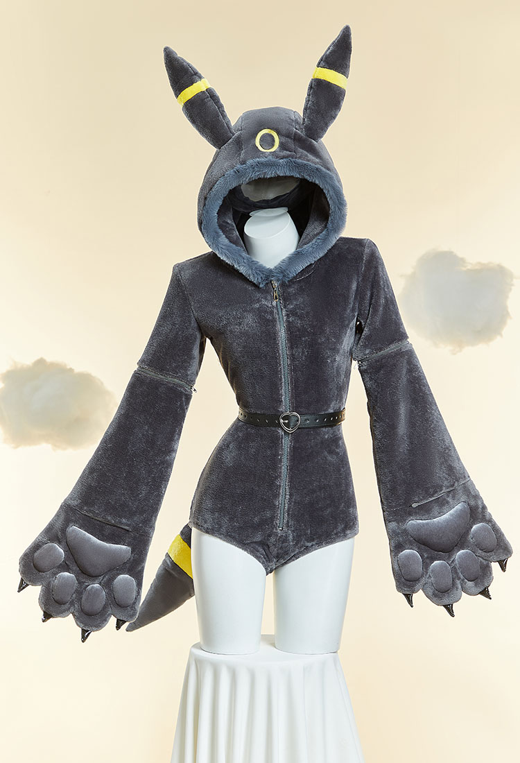 PM Derivative Sexy Cosplay Flauschiger Strampler Plüsch Kapuzenbody mit Schwanz Gürtel