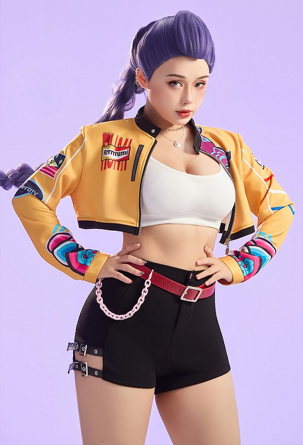 K-POP: Cazadoras de Demonios Conjunto sexy Chaqueta estampada con pantalones cortos y corsé
