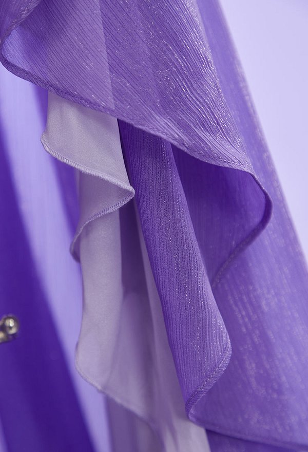 El derivado de pelo largo de la princesa Cosplay Sexy traje de traje estilo de danza tubo superior y falda en capas con mangas y estrangul