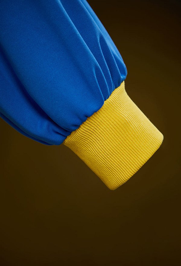 Disfraz de Cosplay Sexy Derivado de Superhéroe DP Estilo Cyberpunk Ropa deportiva de yoga ajustada Bodysuit amarillo y azul con capucha corta y cinturón