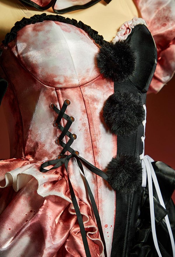 Disfraz de Cosplay Sexy con Estampado de Salpicaduras de Sangre Derivado de Terrifier Body con Bloques de Color Blanco y Negro y Bolero de Mangas Abullonadas con Sombrero y Cuello