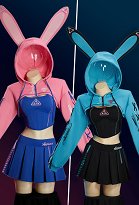 Tenue de Sport Yoga Deux Pièces Style Cybernétique Camisole Jupe Plissée avec Veste Courte à Capuche Tenue de Sport Yoga Deux Pièces Style Cybernétique Camisole Jupe Plissée avec Veste Courte à Capuche