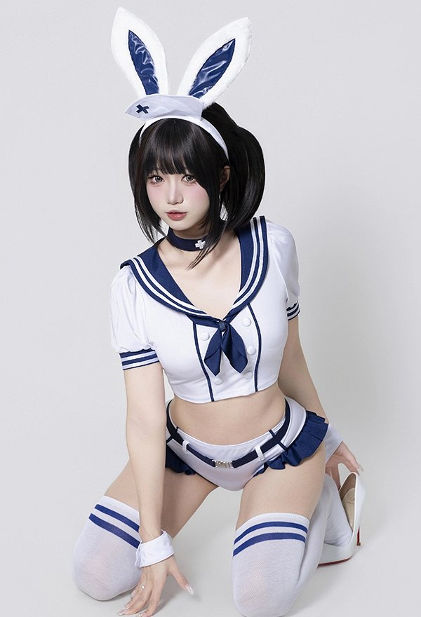 Sexy Sailor Outfit Kurzes Oberteil Kragen Marineblau Shorts mit Hasenohren Haarreif Gürtel