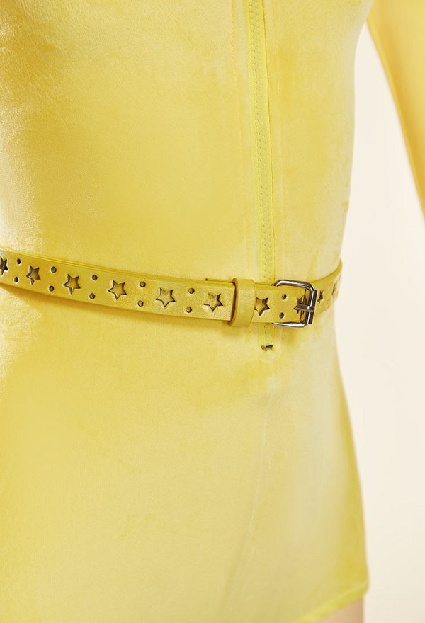 Mono Divertido y Sexy de Banana Pelada de Felpa para Estar en Casa con Cinturón y Calcetines Altos hasta la Rodilla Mono Divertido y Sexy de Banana Pelada de Felpa para Estar en Casa con Cinturón y Calcetines Altos hasta la Rodilla