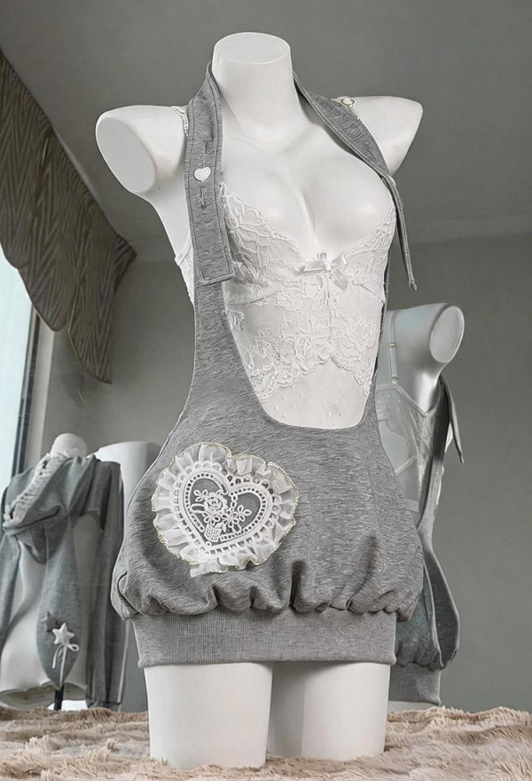 Conjunto Deportivo de Conejito Gris Sexy con Body de Encaje y Falda Peto con Top Corto