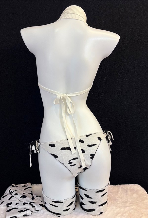 Conjunto de Punto Sexy con Estampado de Vaca con Top Halter y Braguita con Medias y Diadema