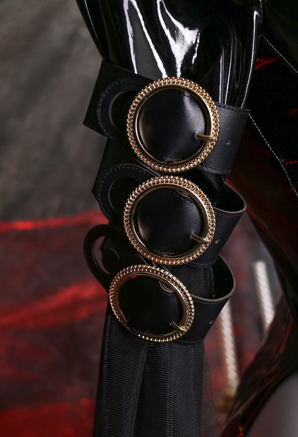 Bayonetta Derivative Sexy Lencería Hueco y Guantes con Calcetines para el Muslo y Anillos para las Piernas