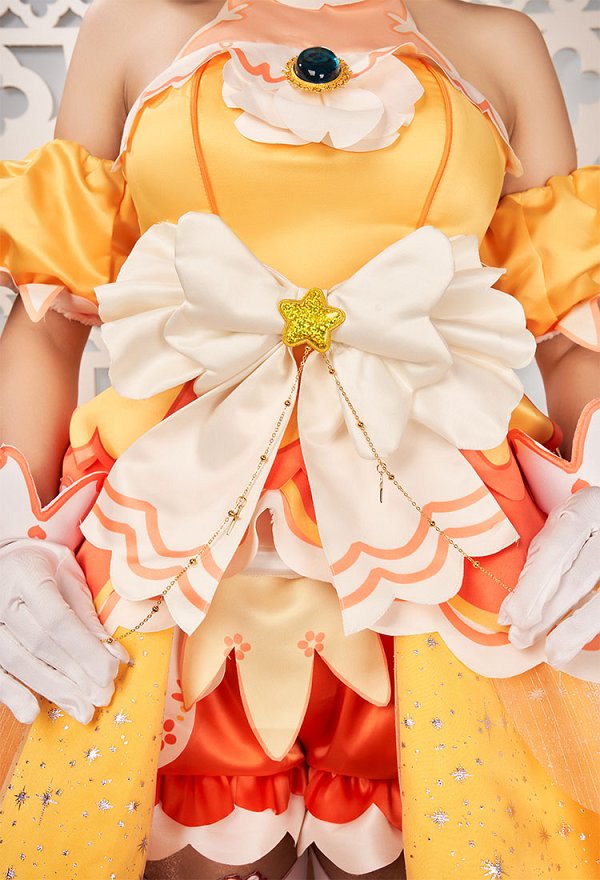 Miccostumes x akuoart Daisy Cosplay Costume Puff Sleeves Top and Shorts with Skirt and Gloves