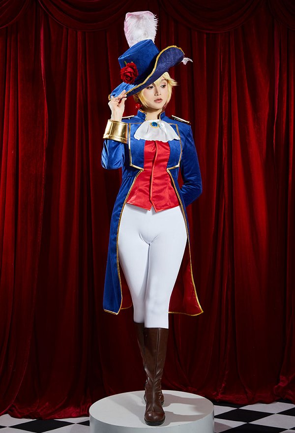 Girl Peach Cosplay Costume Swordfighter Costume de Chevalier Bleu Top et Pantalon avec Chapeau et Boucles d'Oreilles Girl Peach Cosplay Costume Swordfighter Costume de Chevalier Bleu Top et Pantalon avec Chapeau et Boucles d'Oreilles