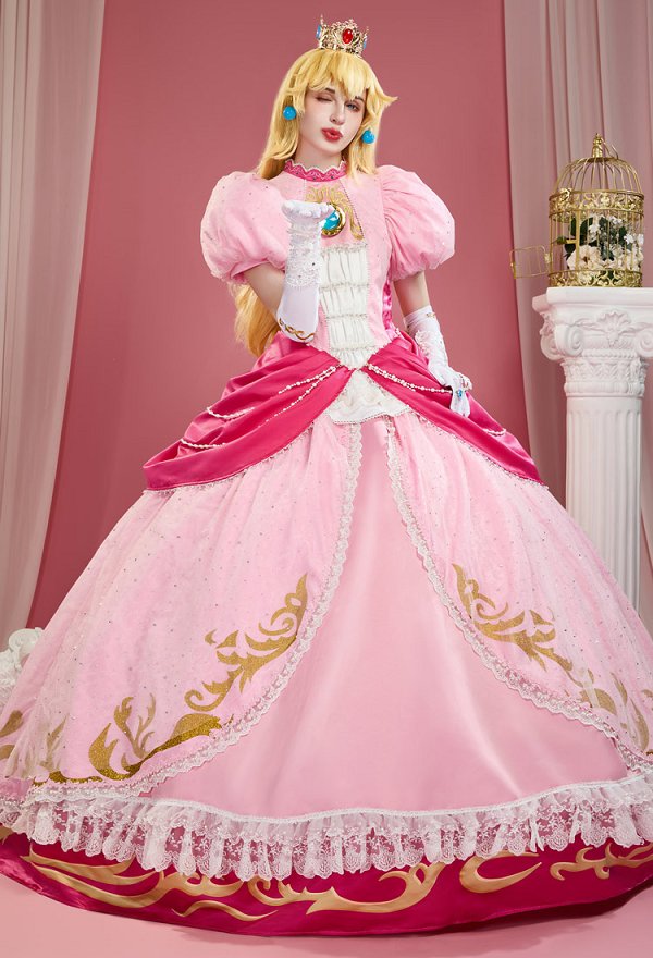 Disfraz de princesa Peach para cosplay con delantal y cadena en la cintura