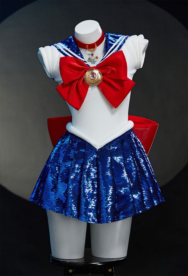Costume de Cosplay Sailor Moon Usagi Version Scénique Robe avec Gants et Accessoires pour Cheveux