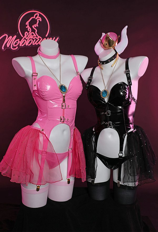 Halloween Women Peach Pink Princess Derivative Lingerie Set with Choker Gloves Thong and Stockings