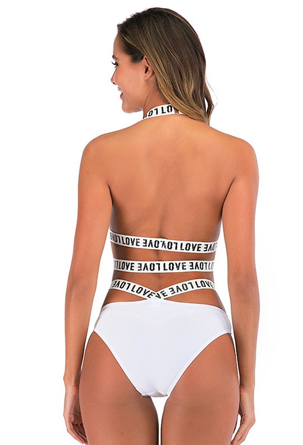 Woman Sexy Cute Sportswear Crossing Type Character Printed Pattern Two Piece Bikini Set Halter Lingerie Top and Triangle-Shape Shorts Swimsuit Swimwear Bodysuit Beach Suit Bathing Suit