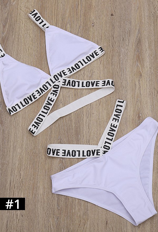 Woman Sexy Cute Sportswear Crossing Type Character Printed Pattern Two Piece Bikini Set Halter Lingerie Top and Triangle-Shape Shorts Swimsuit Swimwear Bodysuit Beach Suit Bathing Suit