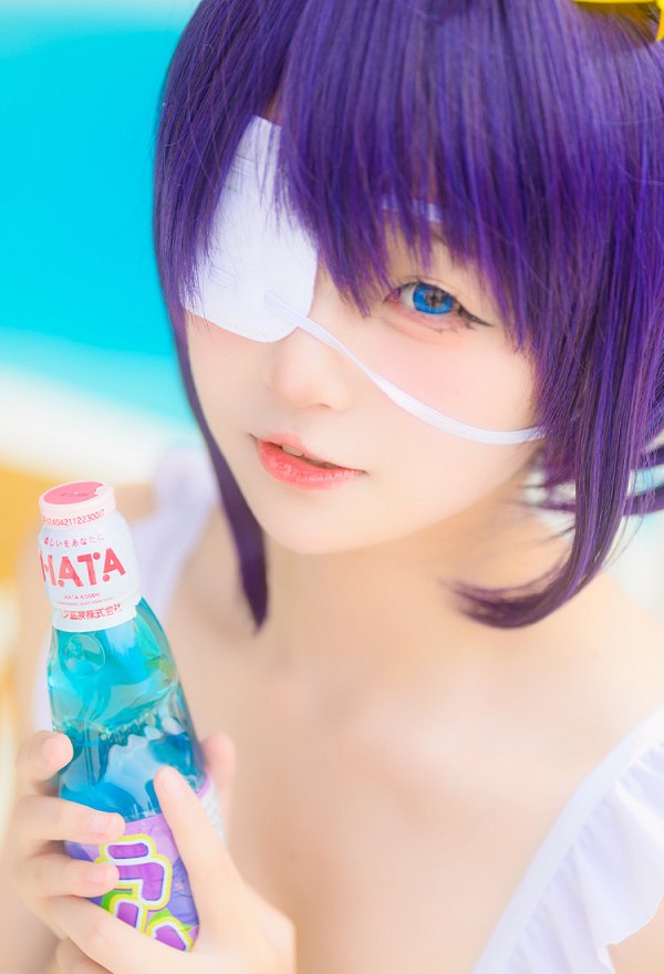Traje de baño de una pieza derivado de Takanashi Rikka Traje de baño con control de abdomen