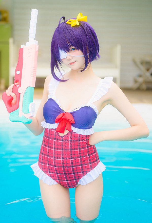 Traje de baño de una pieza derivado de Takanashi Rikka Traje de baño con control de abdomen