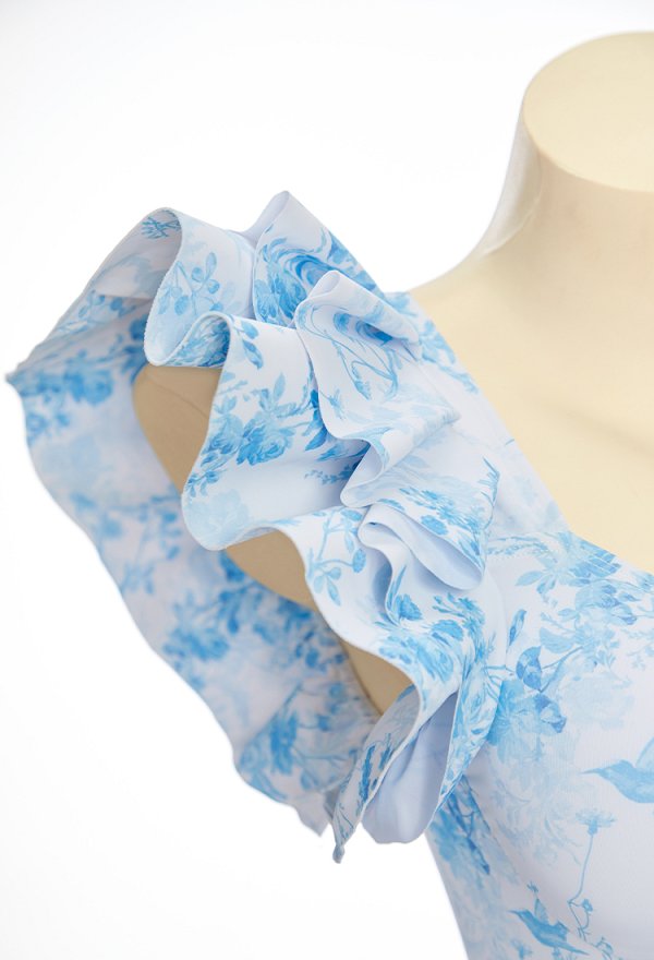 Traje de baño de una sola pieza con estampado floral azul retro con mangas de gorra y falda larga