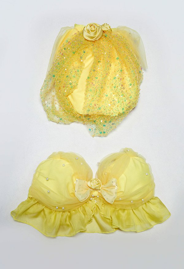 Bella y la Bestia Belle Princess Traje de baño de dos piezas con top halter sin hombros y falda pantalón de doble capa