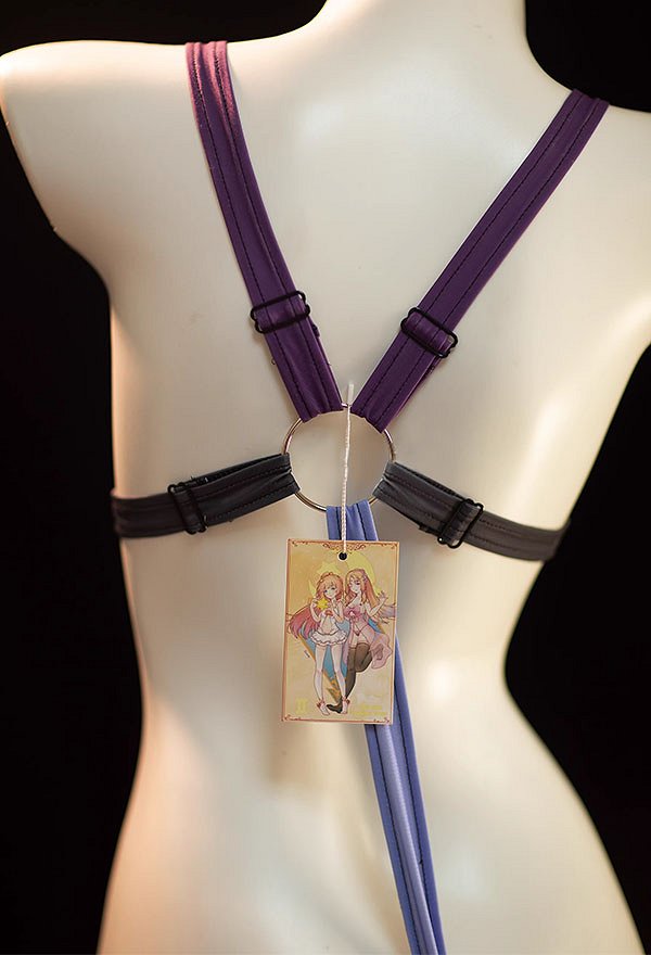 Friren: Más allá del viaje Fern Traje de baño con transparencias broche de presión y estampado de rayas