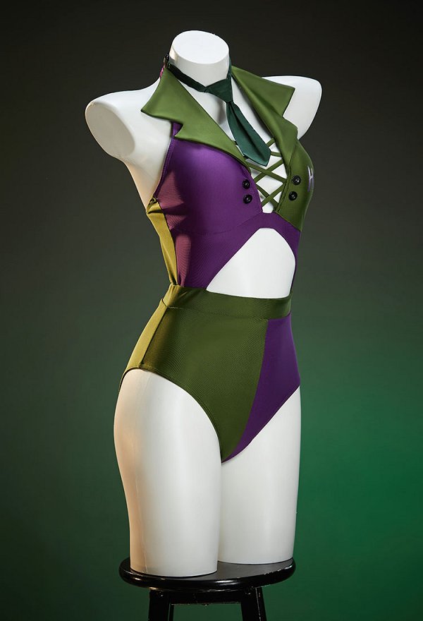 Traje de baño de una pieza con estampado patchwork y corbata derivado de Joker Traje de baño de una pieza con estampado patchwork y corbata derivado de Joker