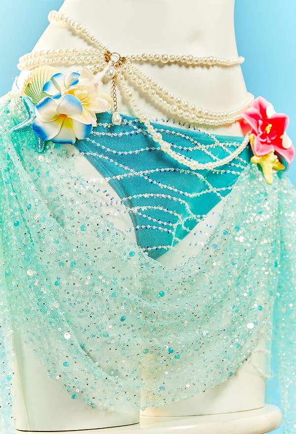 The Little Mermaid Ariel Derivado Traje de baño de dos piezas con top y ropa interior en forma de concha con una falda cruzada The Little Mermaid Ariel Derivado Traje de baño de dos piezas con top y ropa interior en forma de concha con una falda cruzada