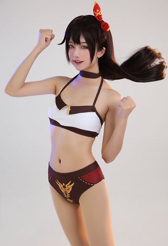 Amber Derivative Two-piece Swimsuit Halter Low-cut Top and Panty Set with Headdress and Choker Bathing Suit Swimwear