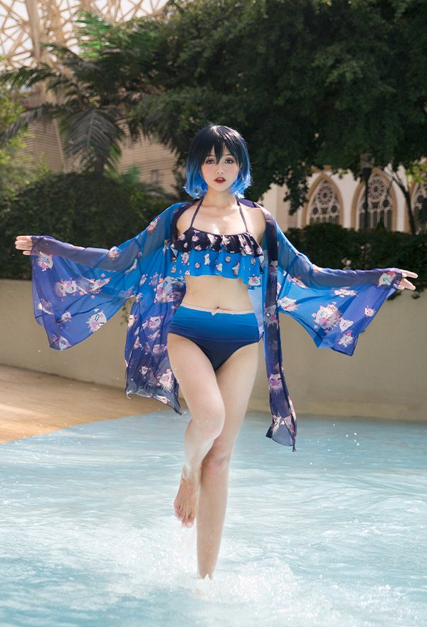Kimono de gasa con estampado de dibujos animados cubierta con volantes y haori