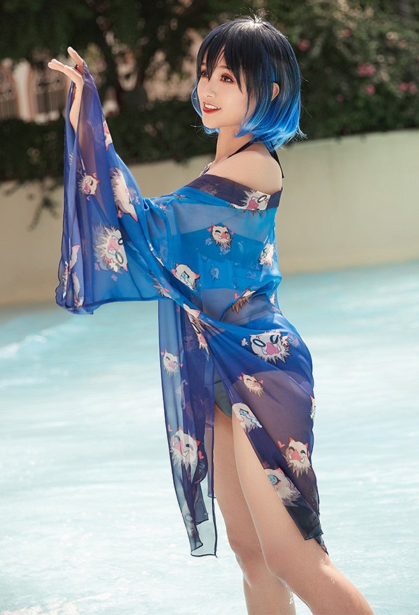 Kimono de gasa con estampado de dibujos animados cubierta con volantes y haori