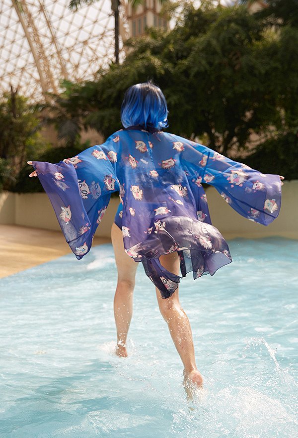 Kimono de gasa con estampado de dibujos animados cubierta con volantes y haori