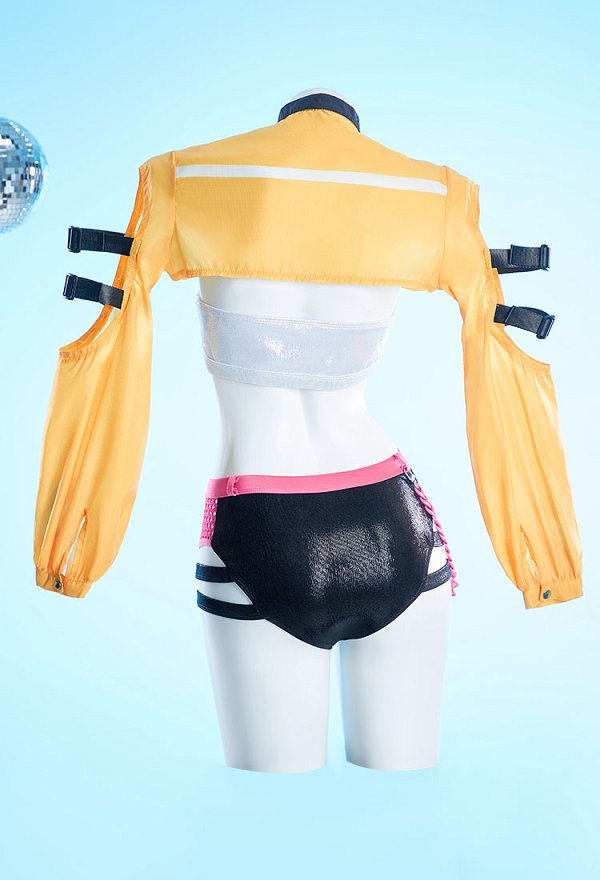 K-Pop: Kpop Killer Derivative Zweiteiliger Badeanzug Two-piece Swimsuit Neckholder Top und Shorts mit Überwurf und Kette K-Pop: Kpop Killer Derivative Zweiteiliger Badeanzug Two-piece Swimsuit Neckholder Top und Shorts mit Überwurf und Kette