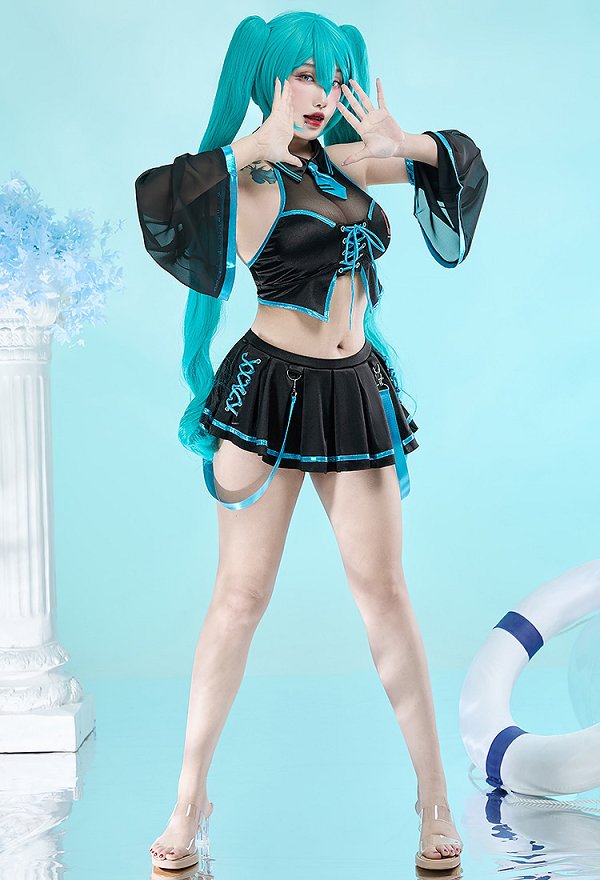 Traje de baño de dos piezas derivado vocal Conjunto de bikini Top con cuello halter y falda Traje de baño Traje de baño con mangas Traje de baño de dos piezas derivado vocal Conjunto de bikini Top con cuello halter y falda Traje de baño Traje de baño con mangas
