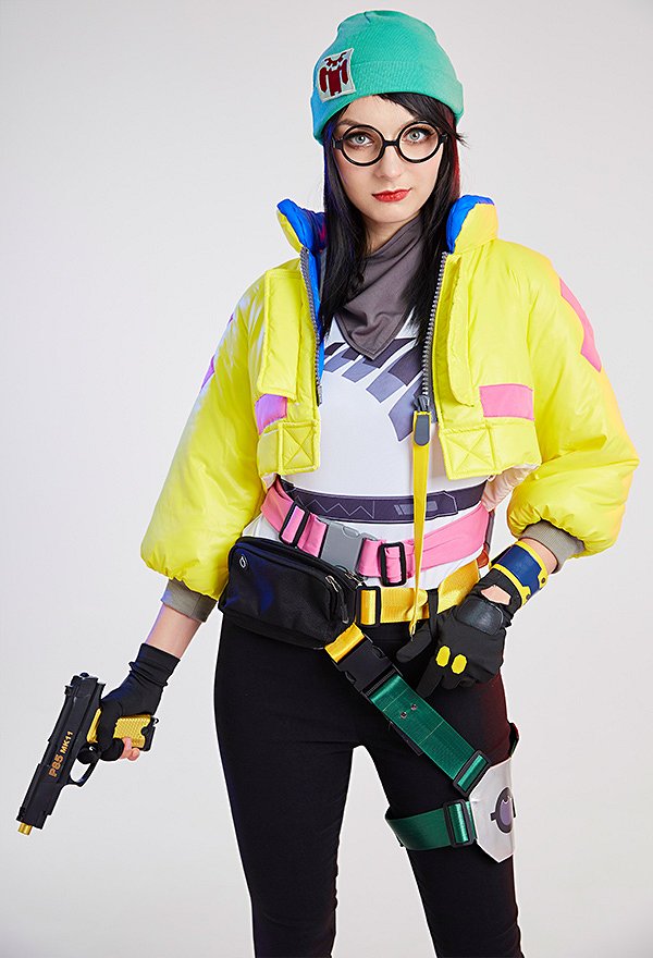 VALO Agent Killjoy Coat and Trousers Set Cosplay Costume with T-Shirt and Hat VALO Agent Killjoy Coat and Trousers Set Cosplay Costume with T-Shirt and Hat