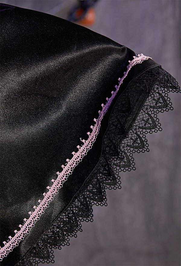 Megurine Luka CV03 Cosplay Costume Halloween Maid Style Dress and Hat with Belt Megurine Luka CV03 Cosplay Costume Halloween Maid Style Dress and Hat with Belt